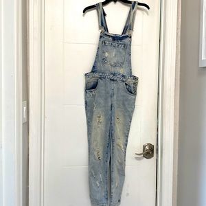 Overalls light color jeans from Forever 21 for teens/young adults